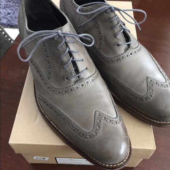 gray wingtips